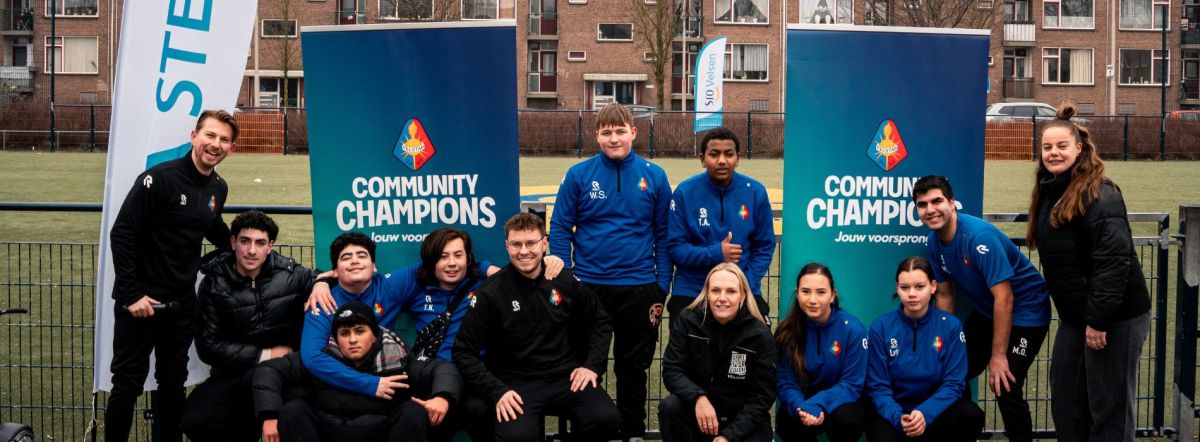 Leuke afsluiting voor Community Champions bij Cruyff Court Zeewijk