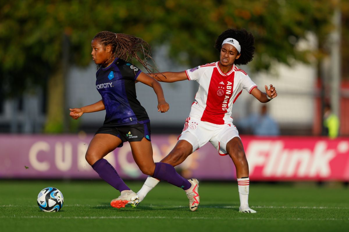 Anna van der Vlist blijft bij Telstar tot 2025