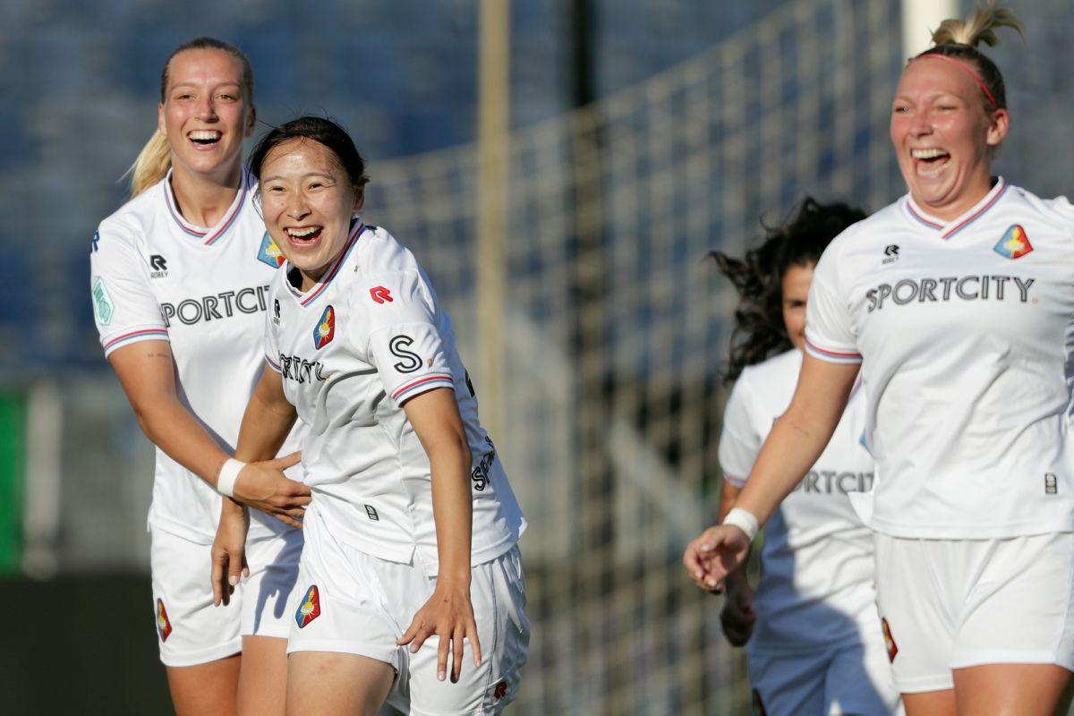 Thuiswedstrijden tegen Excelsior en Ajax